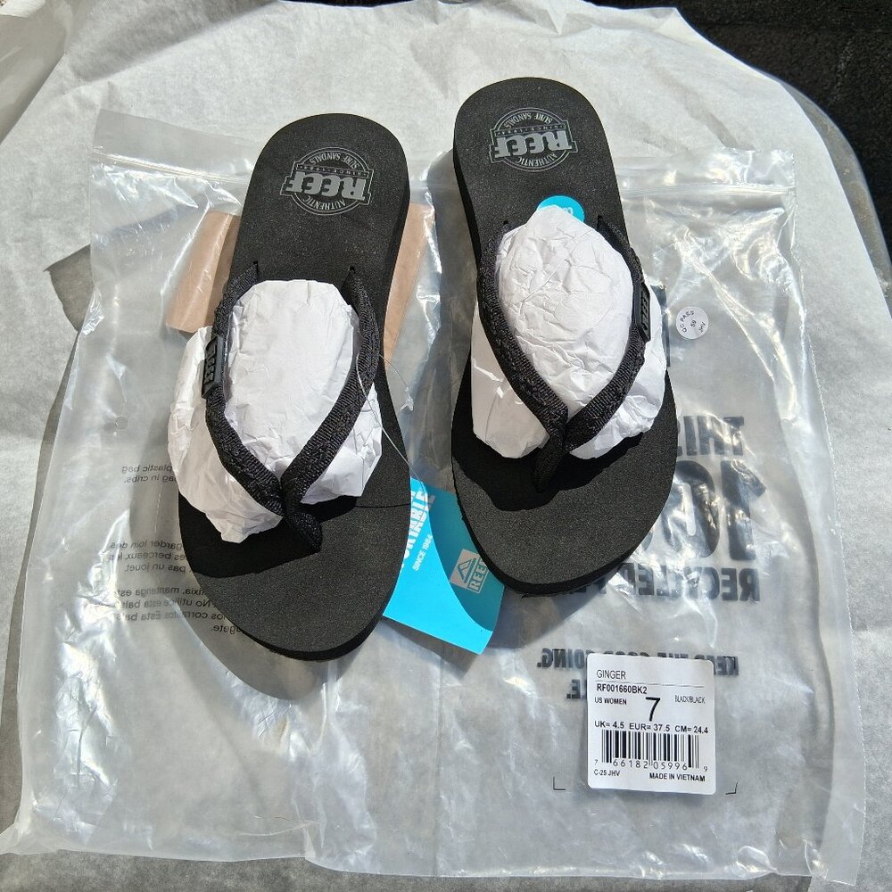 REEF GINGER Flip Flops Black Womens 7, 8 RF001660BK2 New in Bag Vegan